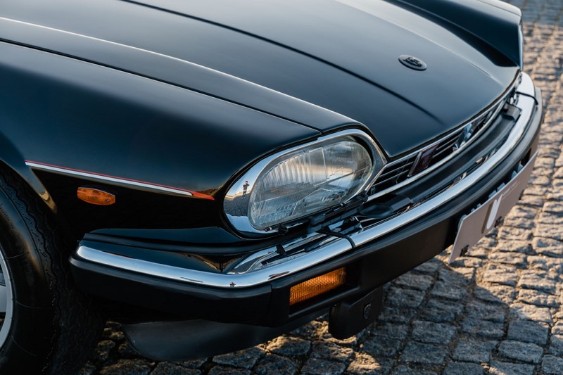 1988 Jaguar XJ-SC V12 295HP